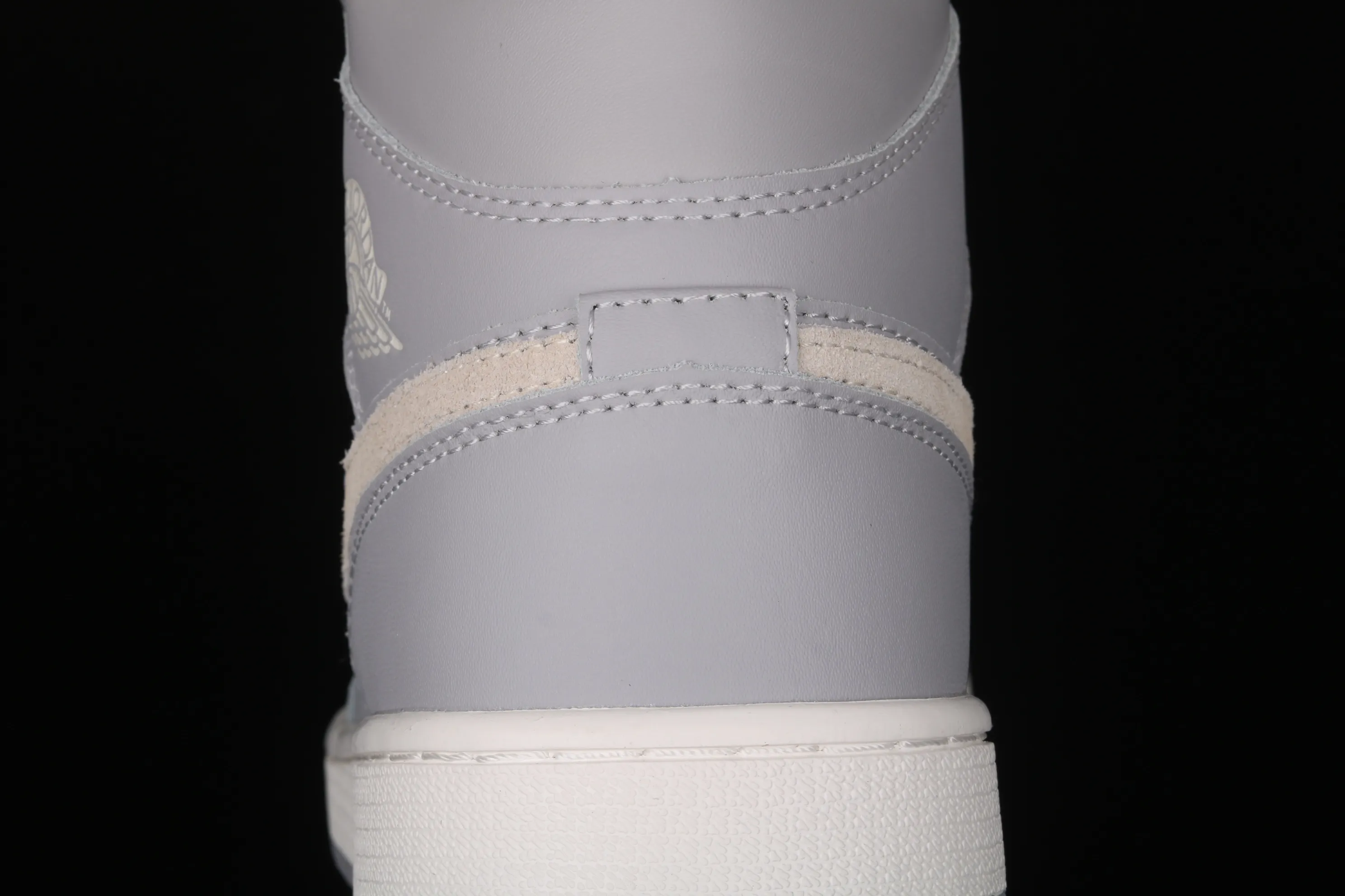 All Categories Air Jordan Jordan Series Basketball Shoes Air Jordan 1 High Air Jordan 1 Mid AJ1 Joe 1 Gray Little Earl Basketball Shoes CD7240-002